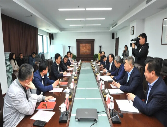 青島市委常委、膠州市委書記劉建軍調(diào)研重點建筑企業(yè)(圖3)